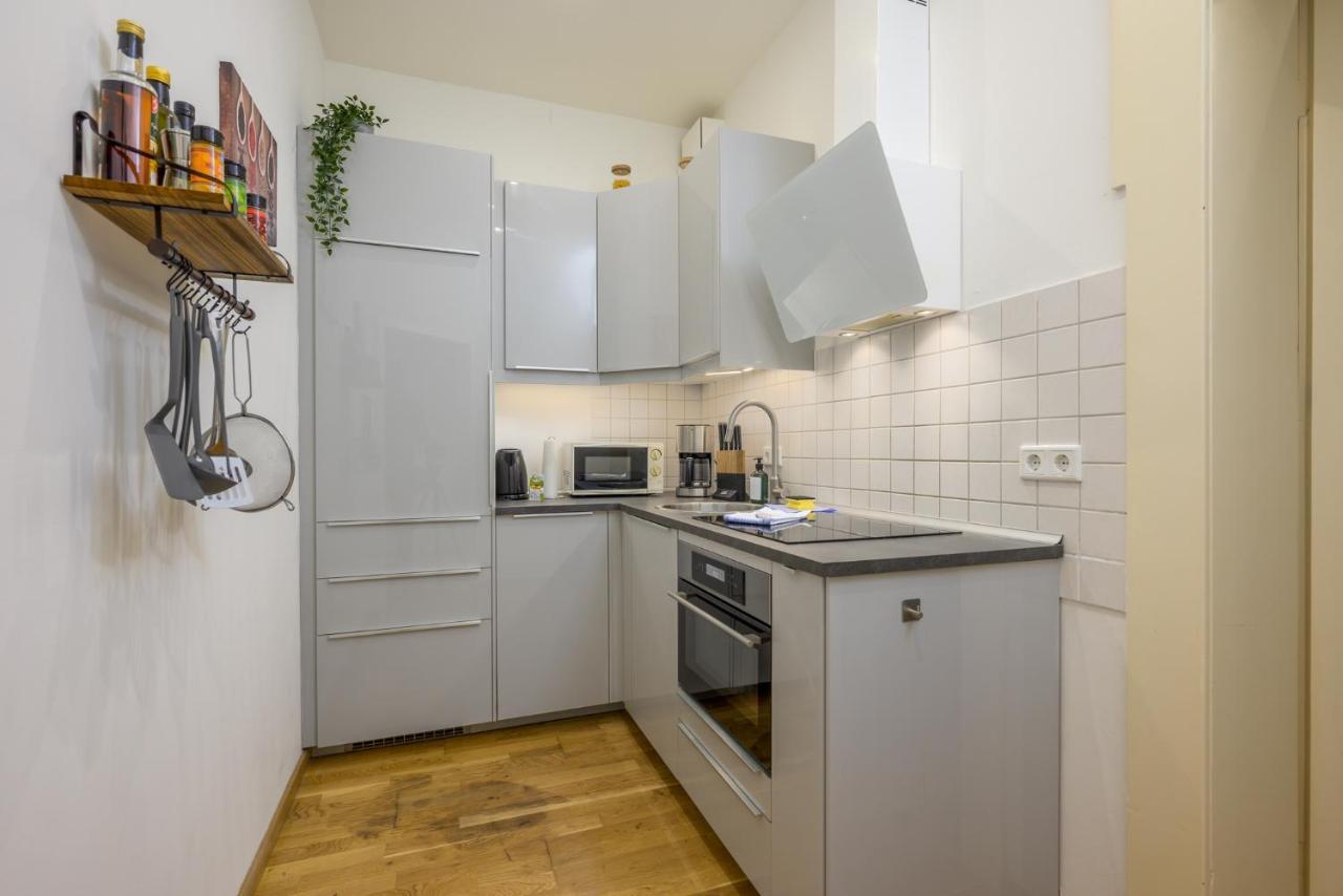 Retro-apartment Premiere